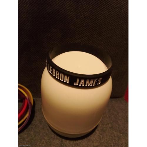 Lebron James silikonska narukvica NBA