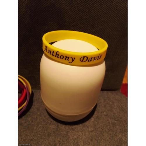 Anthony Davis silikonska narukvica NBA