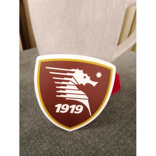 Salernitana nalepnica