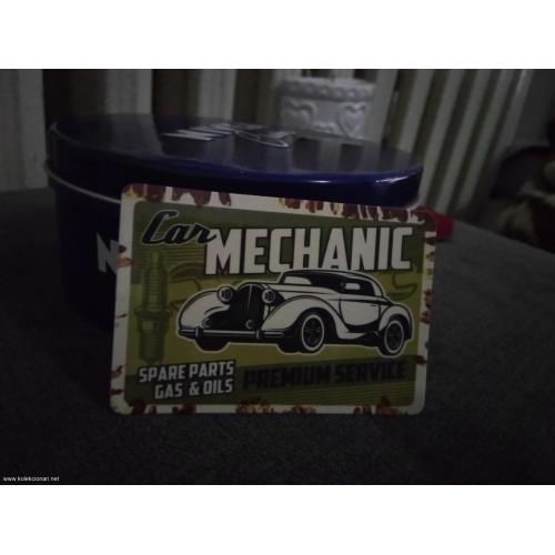 Car mechanic nalepnica