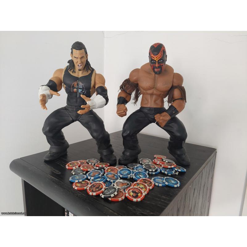 Dve figure 35cm (14inch) WWE 2005 & CHIPZ WWE 2008