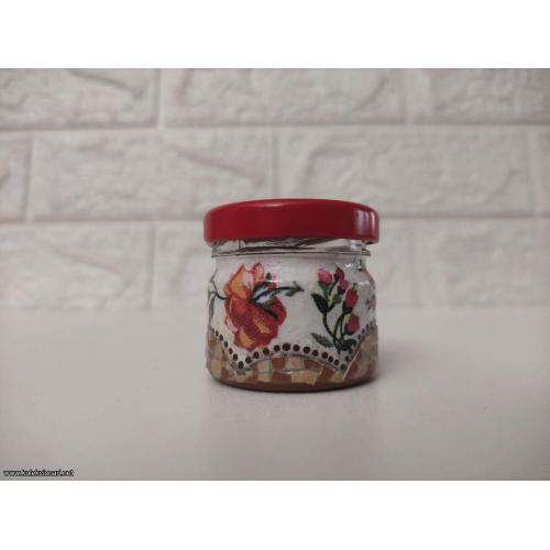 Dekorativna mala teglica