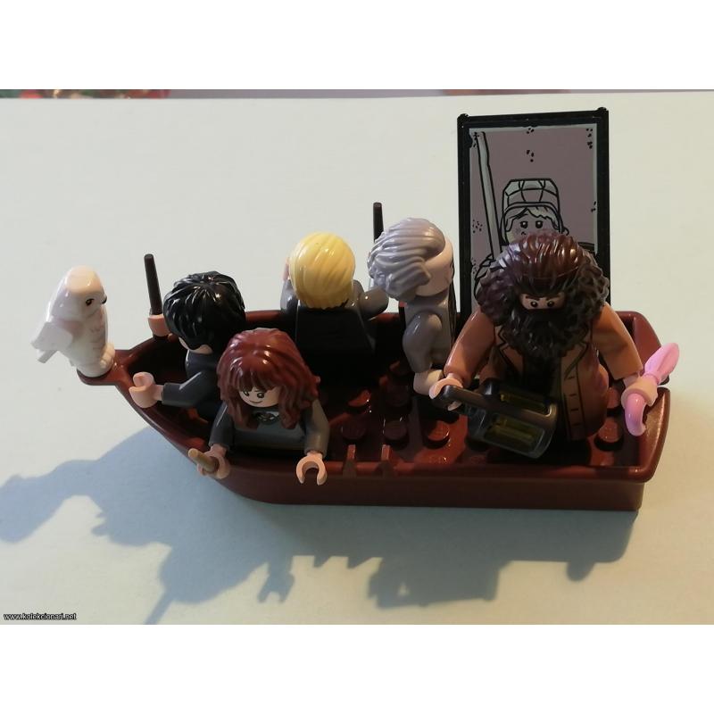 Lego Harry Potter - crno staklo 1x4x6 sa nalepnicama Quirinus Quirrell / Ron Weasley (LD2)